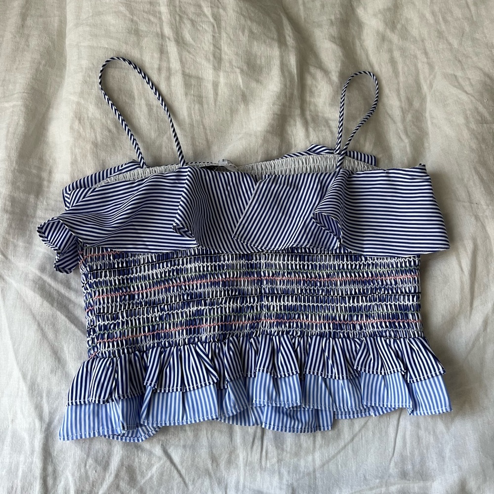 Revolve NWT Ruffled Crop Top - Picture 6 of 6